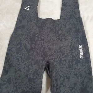 Gymshark adapt animal leggings